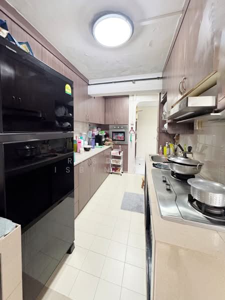 161 Mei Ling Street, 161 Mei Ling Street, 3 Bedrooms, 915 sqft, HDB Flat For Sale, by Risdian Isbintara, 500129333 - Kitchen - PropertyGuru.com.sg