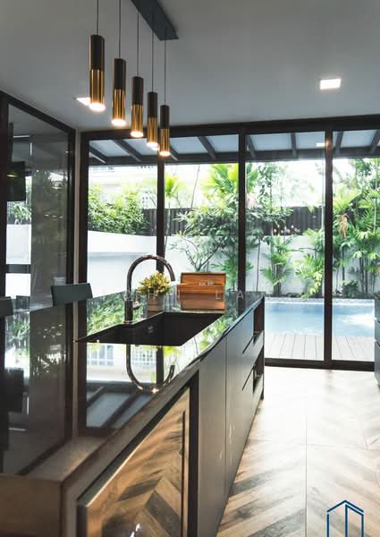 Paya Lebar Crescent, , 4 Bedrooms, 4,000 sqft, Corner Terrace For Sale, by John Lam, 500129336 - Kitchen - PropertyGuru.com.sg