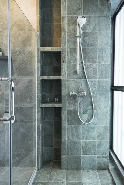 Paya Lebar Crescent, , 4 Bedrooms, 4,000 sqft, Corner Terrace For Sale, by John Lam, 500129336 - Bathroom - PropertyGuru.com.sg