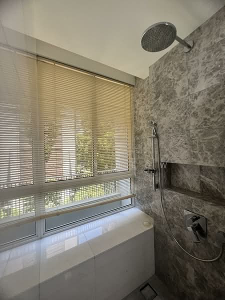 The Peak @ Cairnhill I, 51 Cairnhill Circle, 1 Bedroom, 592 sqft, Condominium For Sale, by Judy Leow, 500129343 - Bathroom - PropertyGuru.com.sg