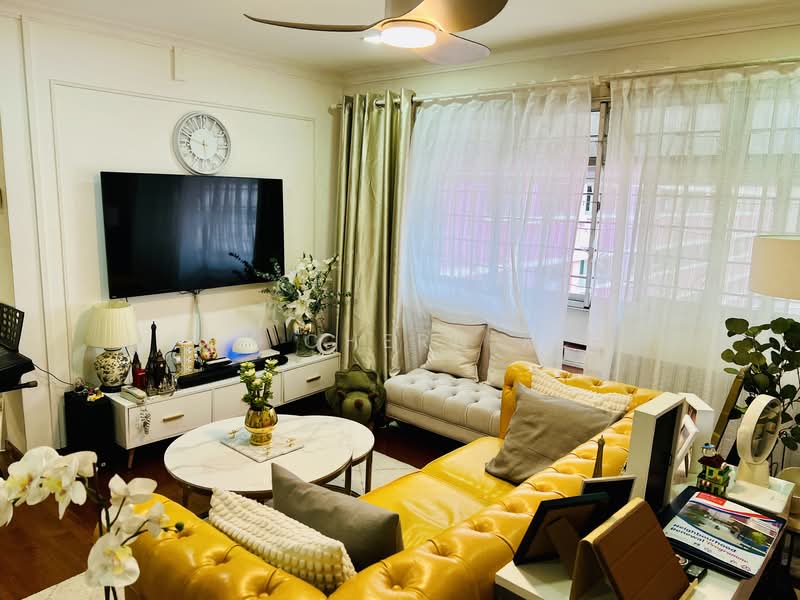 751 Pasir Ris Street 71, 751 Pasir Ris Street 71, 3 Bedrooms, 1,356 sqft, HDB Flat For Sale, by Lee Chern Xin, 500129355 - Living Room - PropertyGuru.com.sg