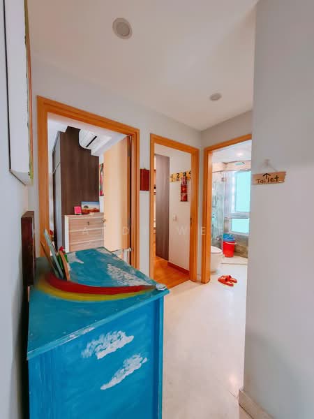 Eight Riversuites, 10 Whampoa East, 3 Bedrooms, 1,195 sqft, Condominium For Sale, by Andy Wee, 500129364 - Corridor - PropertyGuru.com.sg
