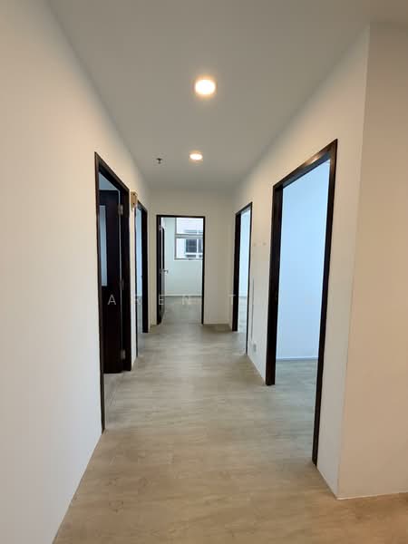 North Bridge Centre, 420 North Bridge Road, 743 sqft, Office For Rent, by Karen Tang, 500129372 - Corridor - CommercialGuru.com.sg