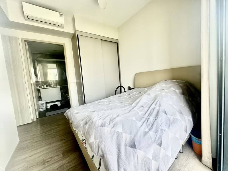 Sengkang Grand Residences, 82 Compassvale Bow, 3 Bedrooms, 1,012 sqft, Condominium For Sale, by Josephine Ong, 500129389 - Bedroom - PropertyGuru.com.sg