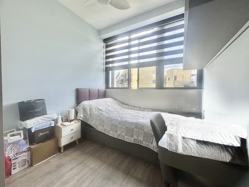 Sengkang Grand Residences, 82 Compassvale Bow, 3 Bedrooms, 1,012 sqft, Condominium For Sale, by Josephine Ong, 500129389 - Bedroom - PropertyGuru.com.sg