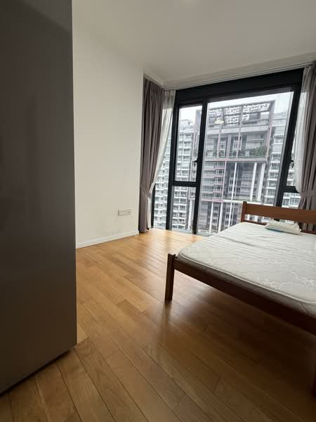 Artra, 10 Alexandra View, 3 Bedrooms, 1,044 sqft, Condominium For Rent, by Joan Ow, 500129392 - Master Bedroom - PropertyGuru.com.sg