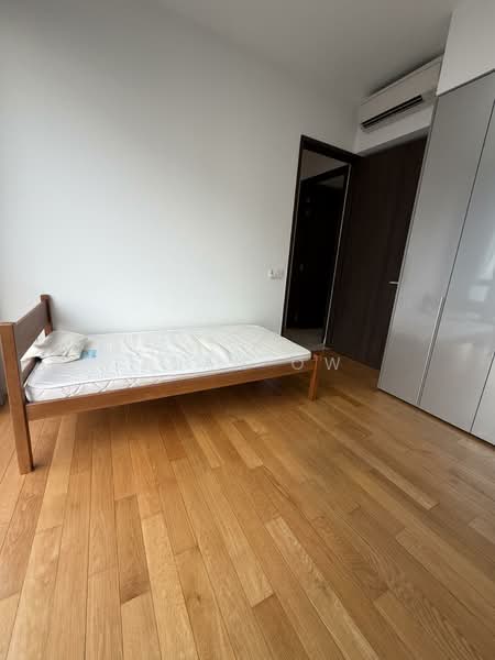 Artra, 10 Alexandra View, 3 Bedrooms, 1,044 sqft, Condominium For Rent, by Joan Ow, 500129392 - 1st Common Bedroom - PropertyGuru.com.sg