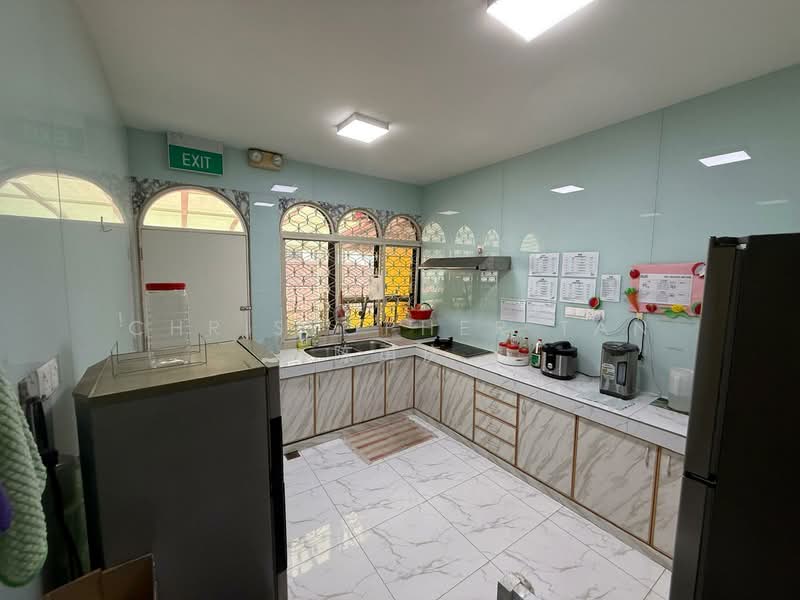 Landed Preschool in Kovan for Rent, Jalan Hock Chye, 3,329 sqft, Land with Building / En-bloc For Rent, by Christopher Tan, 500129414 - Kitchen - CommercialGuru.com.sg