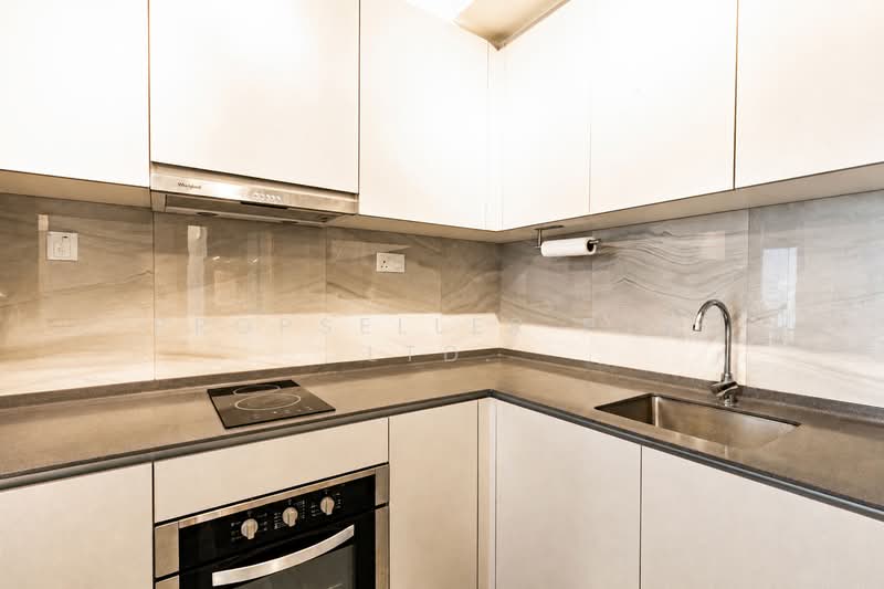 High Park Residences, 29 Fernvale Road, 2 Bedrooms, 592 sqft, Condominium For Sale, by Reine Chan, 500129419 - Kitchen - PropertyGuru.com.sg