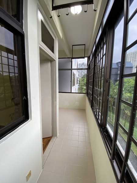 The Windsor, 5A Ontario Avenue, 3 Bedrooms, 1,572 sqft, Condominium For Rent, by Anthony Tan 陈鸿杰, 500129425 - Balcony - PropertyGuru.com.sg
