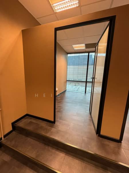 Paya Lebar Square, 60 Paya Lebar Singapore, 538 sqft, Office For Sale, by Heidi Ho, 500129435 - Interior - CommercialGuru.com.sg