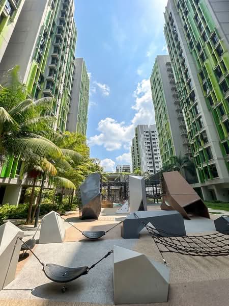 103A Bidadari Park Drive, 103A Bidadari Park Drive, 3 Bedrooms, 1,001 sqft, HDB Flat For Sale, by Khim Yeo, 500129445 - Many open play areas in the estate - PropertyGuru.com.sg
