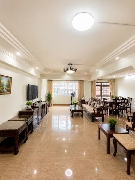 484 Choa Chu Kang Avenue 5, 484 Choa Chu Kang Avenue 5, 3 Bedrooms, 1,259 sqft, HDB Flat For Sale, by Yeo Tong Boon, 500129455 - Living Room - PropertyGuru.com.sg