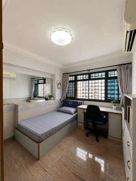 484 Choa Chu Kang Avenue 5, 484 Choa Chu Kang Avenue 5, 3 Bedrooms, 1,259 sqft, HDB Flat For Sale, by Yeo Tong Boon, 500129455 - Bedroom - PropertyGuru.com.sg