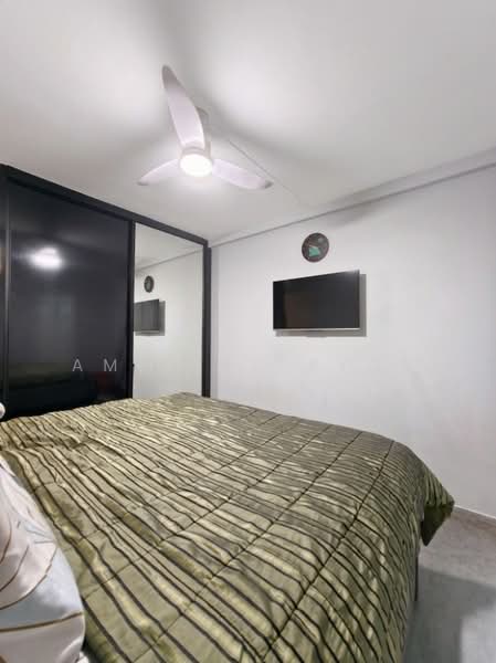 321 Bukit Batok Street 33, 321 Bukit Batok Street 33, 3 Bedrooms, 1,001 sqft, HDB Flat For Sale, by Amelina Ayob, 500129457 - Master Bedroom - PropertyGuru.com.sg