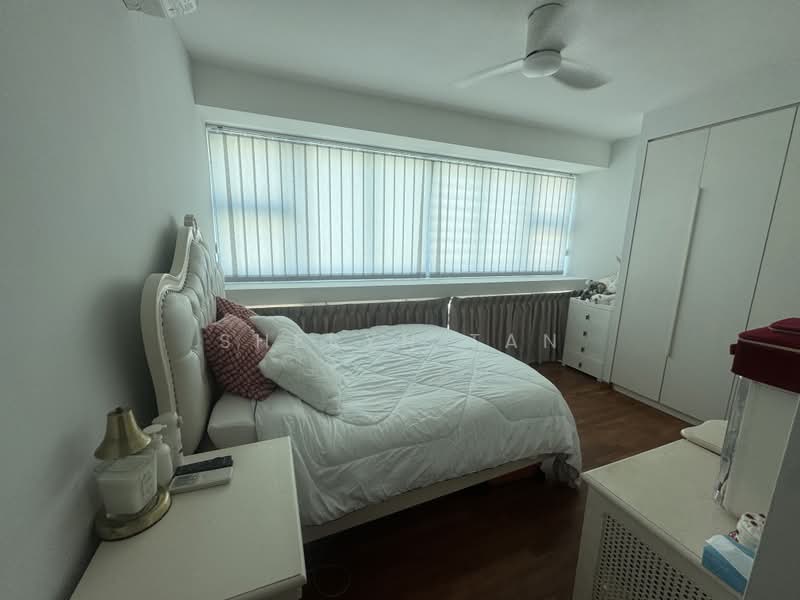 The Esparis, 9B Pasir Ris Drive 4, 4 Bedrooms, 1,184 sqft, Condominium For Sale, by Sheryn Tan, 500129466 - Bedroom - PropertyGuru.com.sg