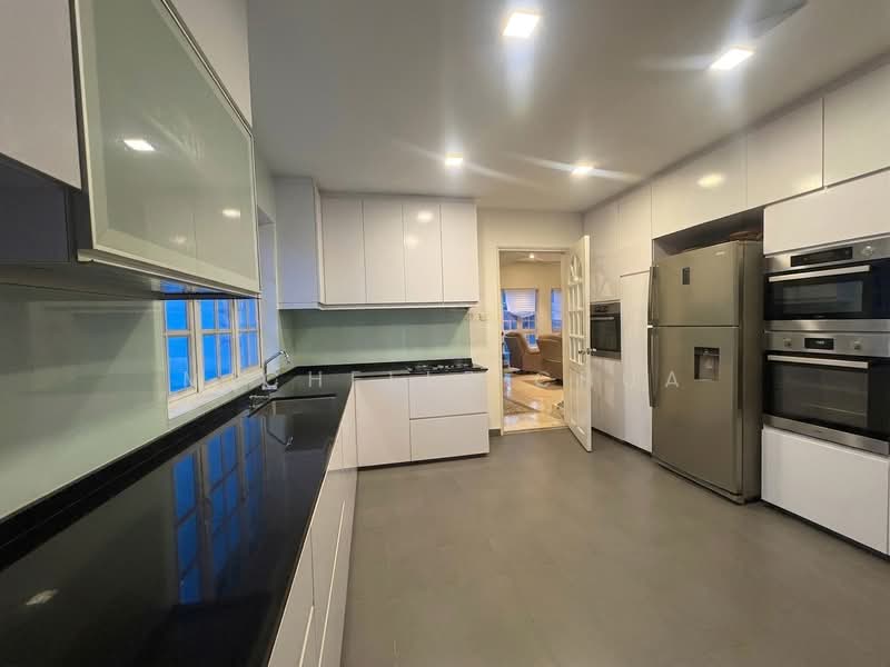 Eastwind Mansions, 102 Joo Chiat Terrace, 3 Bedrooms, 1,346 sqft, Walk-up Apartment For Sale, by Michelle Chua, 500129470 - Kitchen - PropertyGuru.com.sg
