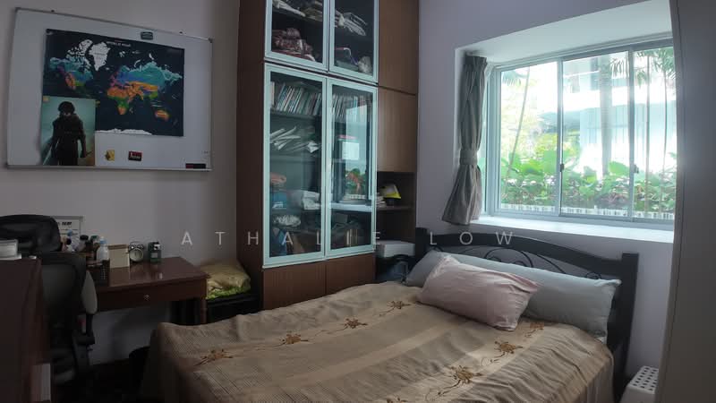 CENTRAL LOCATION 999 YEARS 3 BEDDER, , 3 Bedrooms, 1,410 sqft, Condominium For Sale, by Athalie Low, 500129497 - Bedroom - PropertyGuru.com.sg