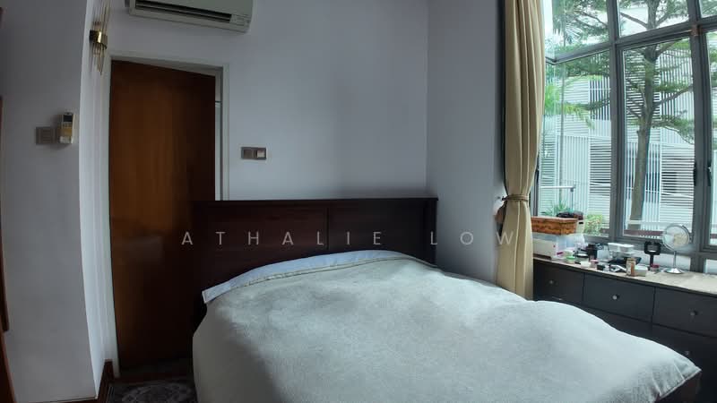 CENTRAL LOCATION 999 YEARS 3 BEDDER, , 3 Bedrooms, 1,410 sqft, Condominium For Sale, by Athalie Low, 500129497 - Bedroom - PropertyGuru.com.sg