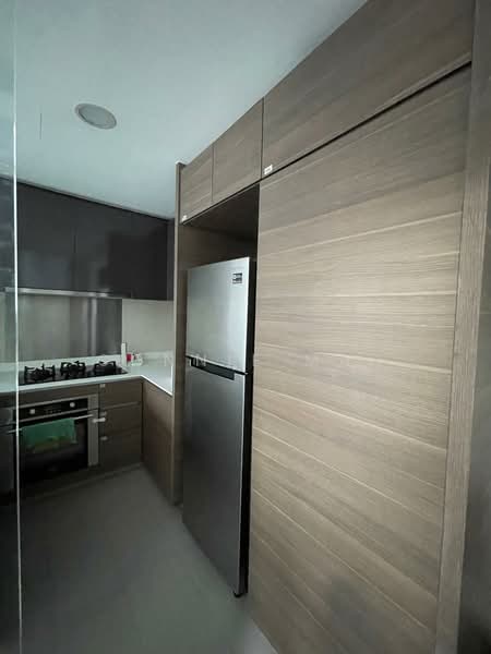 Foresque Residences, 107 Petir Road, 3 Bedrooms, 1,184 sqft, Condominium For Rent, by Connie Mah, 500129507 - Kitchen - PropertyGuru.com.sg