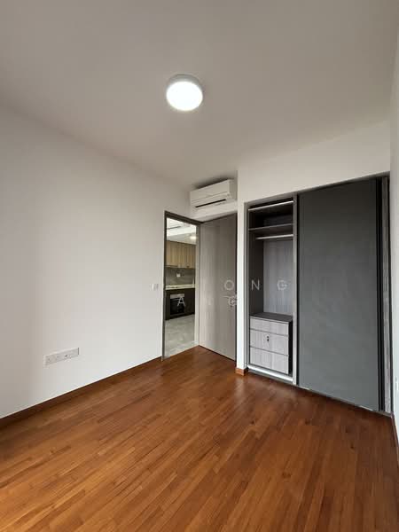 Kent Ridge Hill Residences, 62A South Buona Vista Road, 2 Bedrooms, 646 sqft, Condominium For Sale, by Ngo Tong Hang, 500129516 - Master Bedroom - PropertyGuru.com.sg