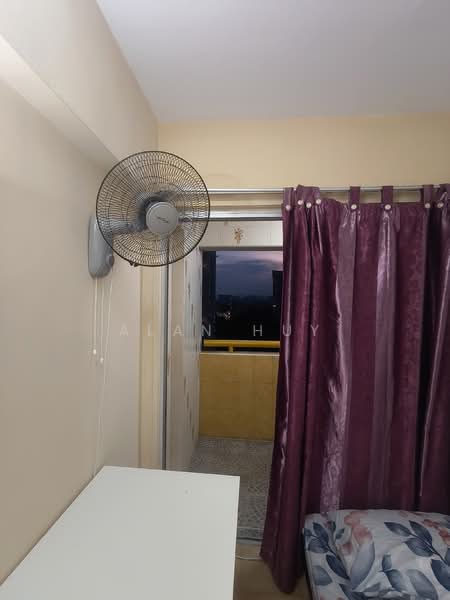 Neptune Court, 1 Marine Vista, Room Rental, 200 sqft, Apartment For Rent, by Alan Huy, 500129518 - Balcony - PropertyGuru.com.sg