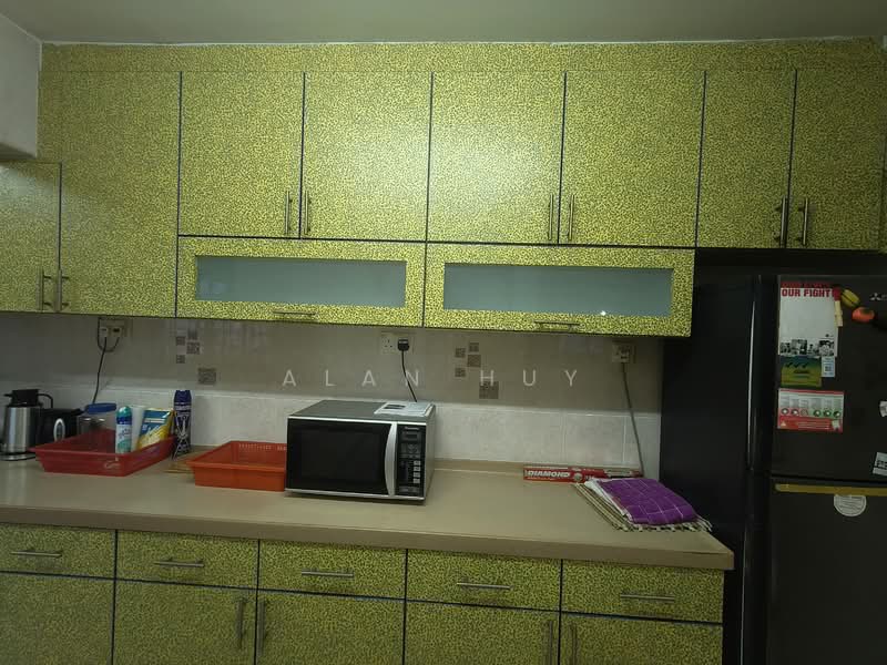 Neptune Court, 1 Marine Vista, Room Rental, 200 sqft, Apartment For Rent, by Alan Huy, 500129518 - Kitchen - PropertyGuru.com.sg