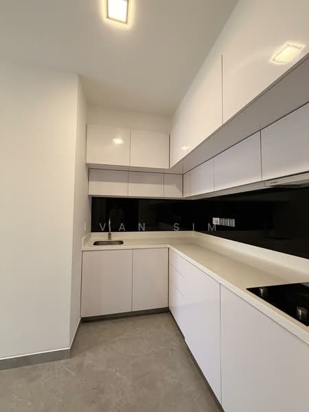 Alexis, 356 Alexandra Road, 3 Bedrooms, 786 sqft, Condominium For Rent, by Ivan Sim, 500129534 - Kitchen - PropertyGuru.com.sg