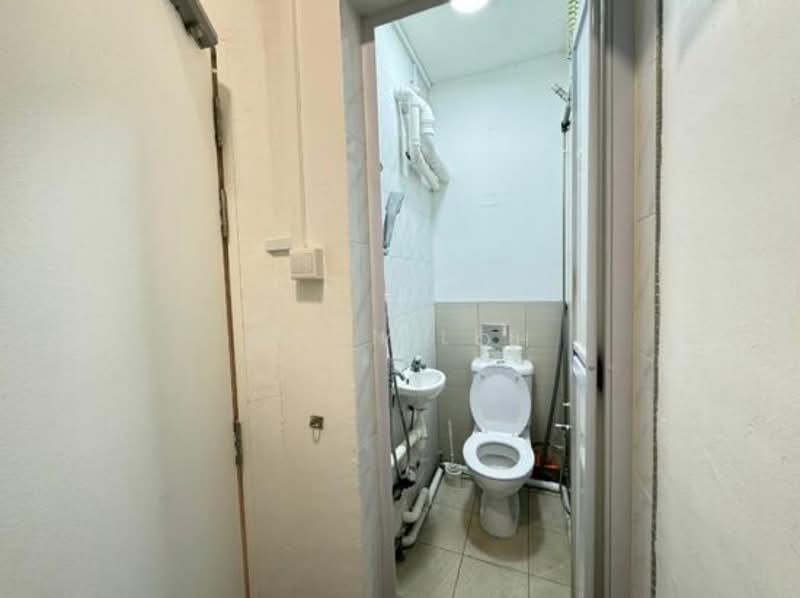 177 Toa Payoh Central, , 1,238 sqft, Shop / Shophouse For Sale, by Shi Yi Oh, 500129537 - CommercialGuru.com.sg