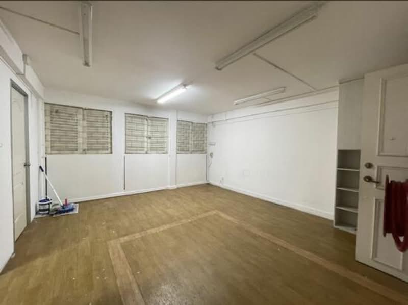 177 Toa Payoh Central, , 1,238 sqft, Shop / Shophouse For Sale, by Shi Yi Oh, 500129537 - CommercialGuru.com.sg