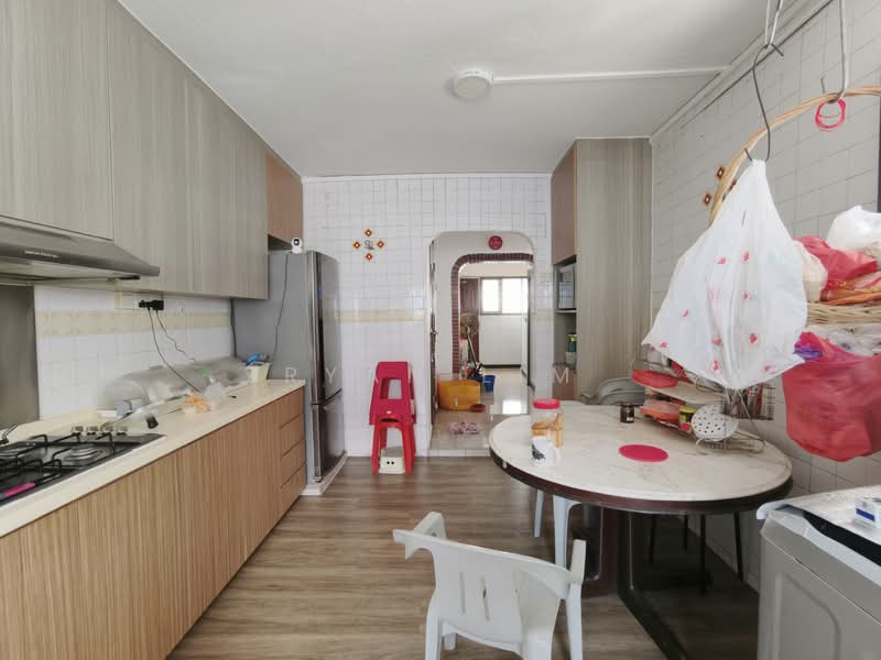 310 Jurong East Street 32, 310 Jurong East Street 32, Room Rental, 150 sqft, HDB Flat For Rent, by Ryan Lim, 500129541 - Kitchen 厨房 - PropertyGuru.com.sg