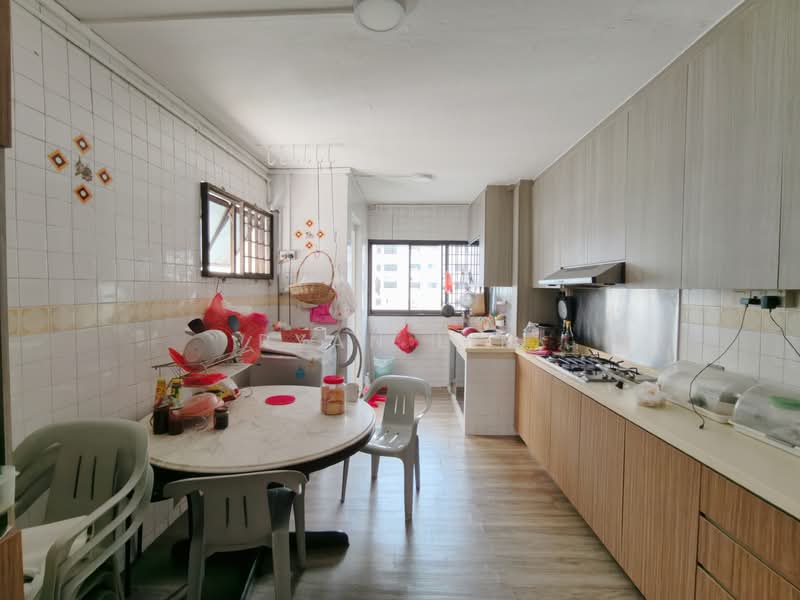 310 Jurong East Street 32, 310 Jurong East Street 32, Room Rental, 150 sqft, HDB Flat For Rent, by Ryan Lim, 500129541 - Kitchen 厨房 - PropertyGuru.com.sg