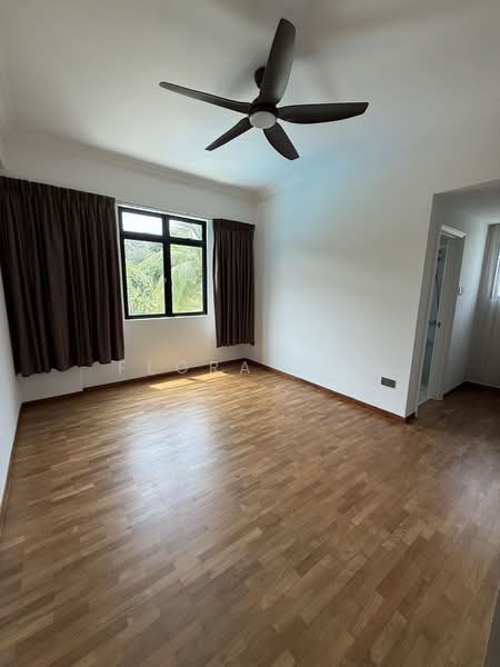 The Park Vale, 2 Park Vale, 3 Bedrooms, 1,485 sqft, Condominium For Rent, by Flora Zhu, 500129554 - Bedroom - PropertyGuru.com.sg
