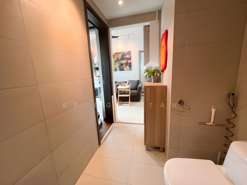 Natura @ Hillview, 18 Hillview Terrace, 2 Bedrooms, 527 sqft, Condominium For Sale, by Bridget Tan, 500129557 - Bathroom - PropertyGuru.com.sg
