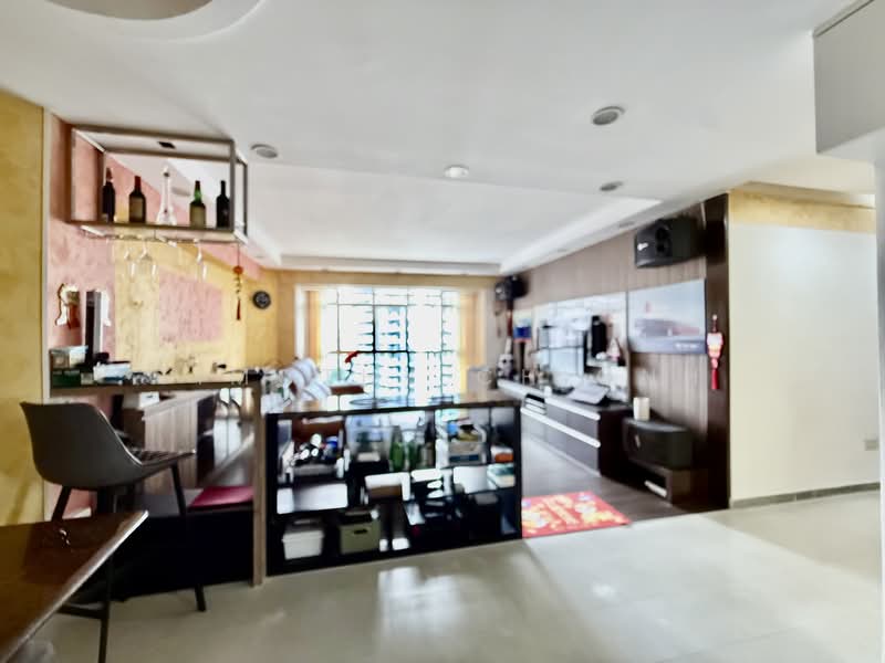 181 Jelebu Road, 181 Jelebu Road, 4 Bedrooms, 1,367 sqft, HDB Flat For Sale, by Timothy Chionh, 500129568 - Living Room - PropertyGuru.com.sg