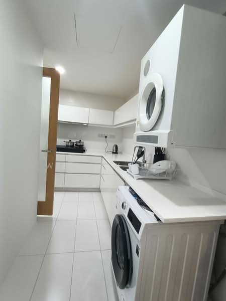 One-North Residences, 7 One-North Gateway, Room Rental, 120 sqft, Apartment For Rent, by Wesley Toh, 500129592 - Kitchen - PropertyGuru.com.sg