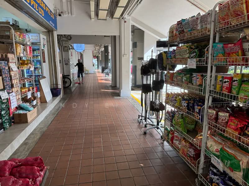 348 JURONG EAST AVE 1, JURONG EAST AVE 1, 430 sqft, Shop / Shophouse For Rent, by Mandy Ei ( 梁文欣 ), 500129612 - Exterior - CommercialGuru.com.sg