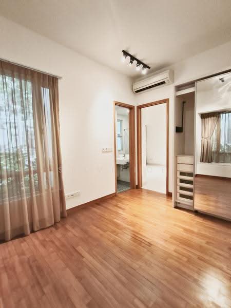 Visioncrest, 39 Oxley Rise, Orchard / River Valley, 1 Bedroom, 871 sqft, Condominium For Rent, by Selvi Loe, 500129617 - Bedroom - PropertyGuru.com.sg