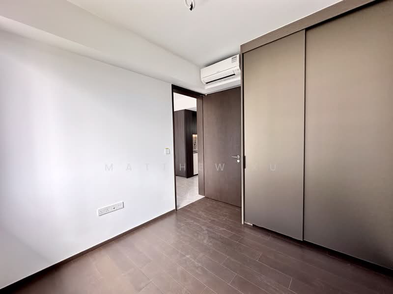 Tembusu Grand, 92 Jalan Tembusu, 1 Bedroom, 527 sqft, Condominium For Sale, by Matthew Xu, 500129618 - Master Room - PropertyGuru.com.sg