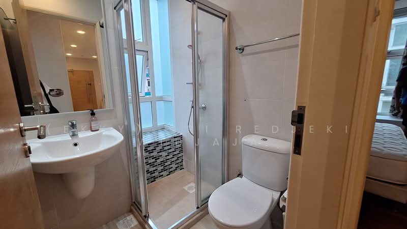 The Sunnidora, 46 Lor G Telok Kurau, 3 Bedrooms, 872 sqft, Condominium For Rent, by (Ekky) Sri Redjeki Widjaja, 500129620 - Bathroom - PropertyGuru.com.sg