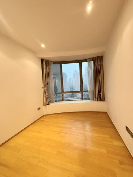 Cliveden at Grange, 100 Grange Road, 4 Bedrooms, 2,153 sqft, Condominium For Rent, by JIMMY, 500129624 - View - PropertyGuru.com.sg
