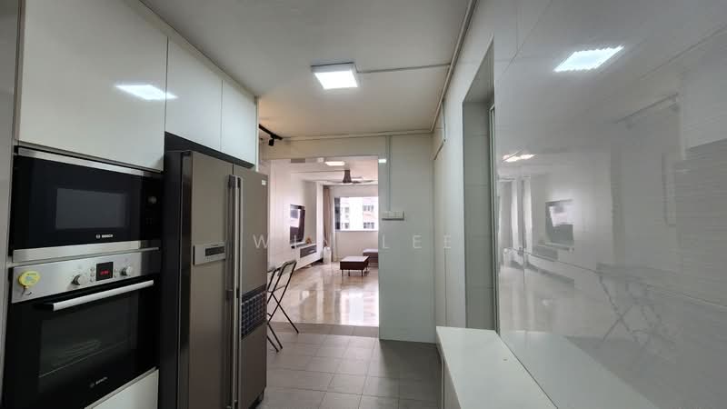223 Lorong 8 Toa Payoh, 223 Lorong 8 Toa Payoh, 4 Bedrooms, 1,227 sqft, HDB Flat For Sale, by Win Lee, 500129626 - Kitchen - PropertyGuru.com.sg