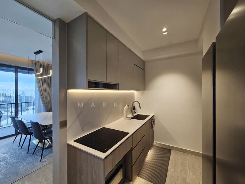Waterwoods, 15 Punggol Field Walk, 3 Bedrooms, 1,044 sqft, Executive Condominium For Rent, by Mark Sim, 500129642 - Kitchen - PropertyGuru.com.sg
