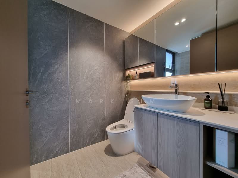 Waterwoods, 15 Punggol Field Walk, 3 Bedrooms, 1,044 sqft, Executive Condominium For Rent, by Mark Sim, 500129642 - Bathroom - PropertyGuru.com.sg