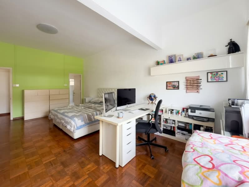 Greenwood Avenue, greenwood Avenue, 4 Bedrooms, 2,825 sqft, Semi-Detached House For Sale, by Anthea Wee, 500129656 - Master Bedroom - PropertyGuru.com.sg