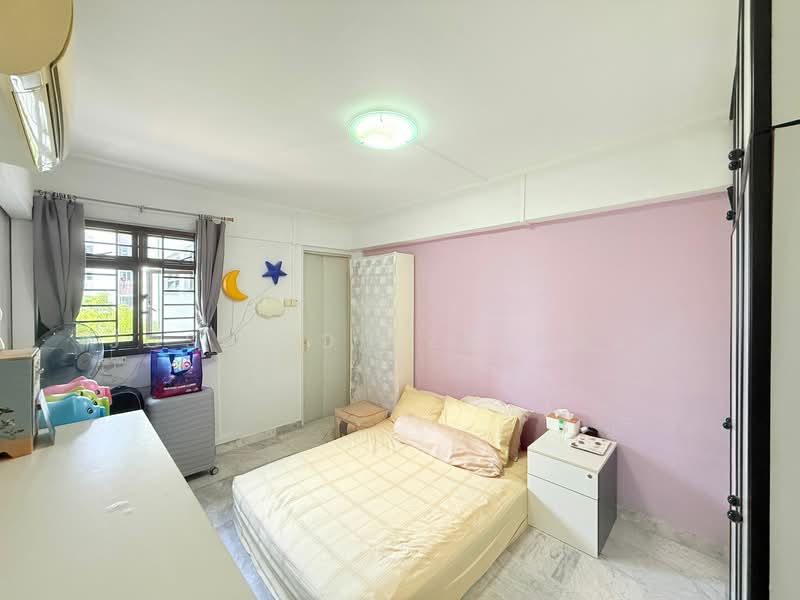 518 Bedok North Avenue 2, 518 Bedok North Avenue 2, 3 Bedrooms, 990 sqft, HDB Flat For Sale, by Jose Loh Zhenhao, 500129688 - Bedroom - PropertyGuru.com.sg