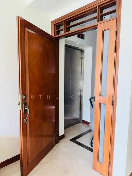 Palm Gardens, 2D Hong San Walk, 2 Bedrooms, 958 sqft, Condominium For Sale, by Muthu Kumar, 500129721 - Entrance - PropertyGuru.com.sg