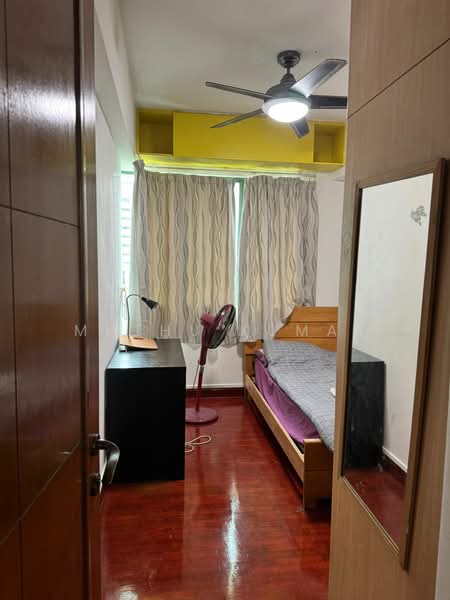 Palm Gardens, 2D Hong San Walk, 2 Bedrooms, 958 sqft, Condominium For Sale, by Muthu Kumar, 500129721 - Bedroom - PropertyGuru.com.sg