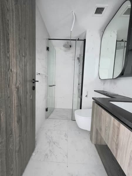 Sceneca Residence, 26 Tanah Merah Kechil Link, 2 Bedrooms, 678 sqft, Condominium For Rent, by Joan Chua, 500129734 - Bathroom - PropertyGuru.com.sg