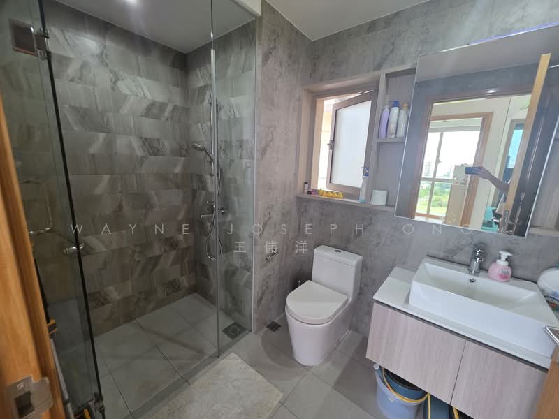 The Vales, 79 Anchorvale Crescent, 2 Bedrooms, 764 sqft, Condominium For Rent, by Wayne Joseph Ong 王伟洋, 500129735 - Bathroom - PropertyGuru.com.sg